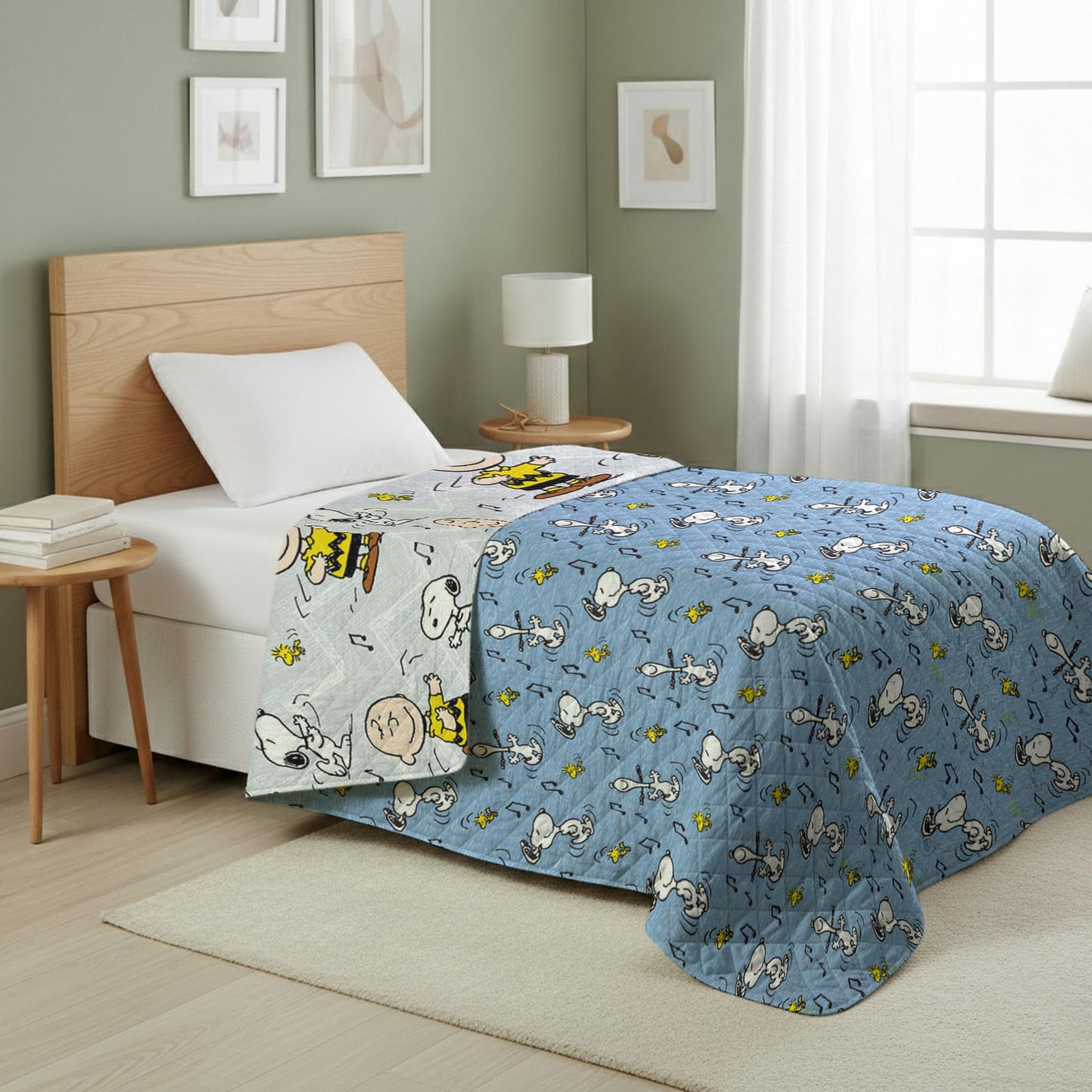 Northwest Peanuts Friends Happy Dance Quilted Throw Blanket 60x80 inches