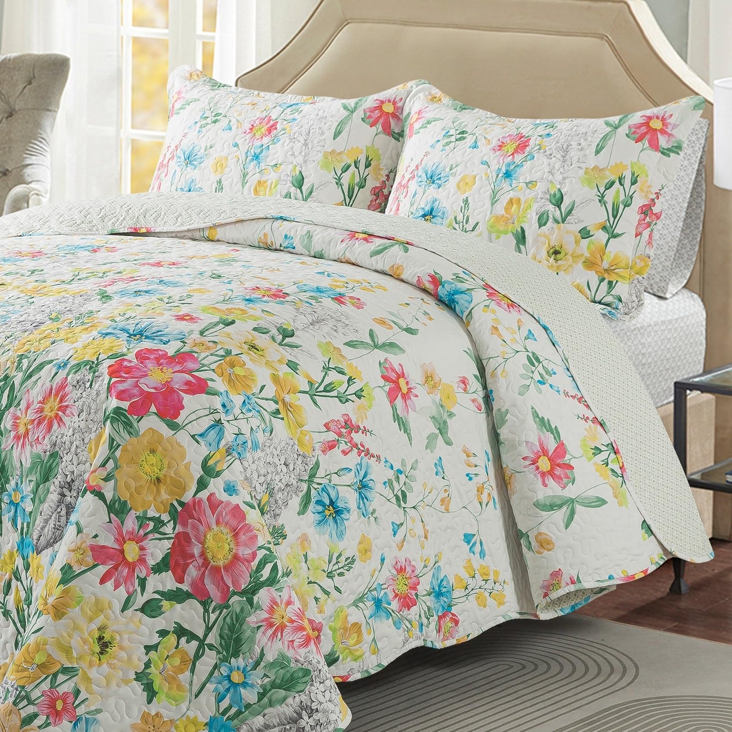 Travan Floral Quilt King Quilt Bedding Set, Ultra Soft Reversible Microfiber King Size Quilt Set with 1 Quilt Set and 2 Shams Yellow Flower Coverlet Set for All Season, Coreopsis-Yellow