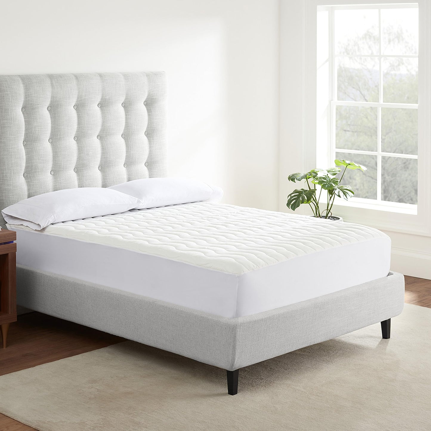 Serta Air Dry Basic Comfort Performance Fabric Quilted Mattress Pad, Cooling and Breathable Mattress Cover, Moisture Wicking Protection with 15" Deep Pocket, Full, White