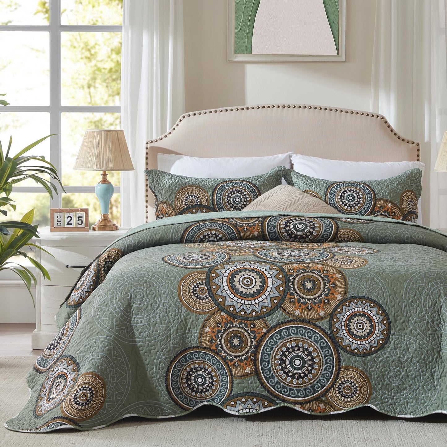 LEAONME 3-Piece Full Queen Size Olive Green Quilt Set Lightweight Oversized Bedspread 90''x98'' Soft Microfiber Floral Coverlet Luxurious Warm Bed Cover for All Seasons (1 Quilt, 2 Pillow Shams)