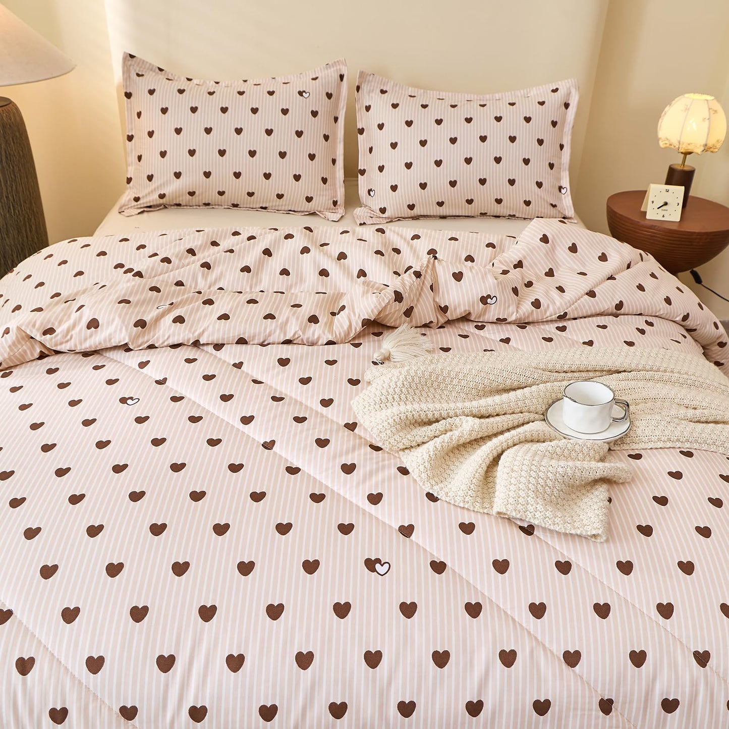 Caressma Comforter Girls Brown Heart Striped Pattern Bedding Cute Soft King Comforter Set 3 Pieces with Pillowshams for All Seasons