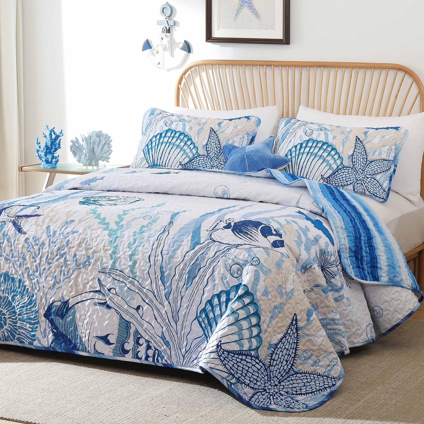 DJY Coastal King Size Quilt Set 3 Piece, Reversible Microfiber Ocean Quilt with 2 Shams Nautical Bedding Set Beach Bedspread Coverlet Summer Lightweight Comforter Set for All Season, 110"x90"