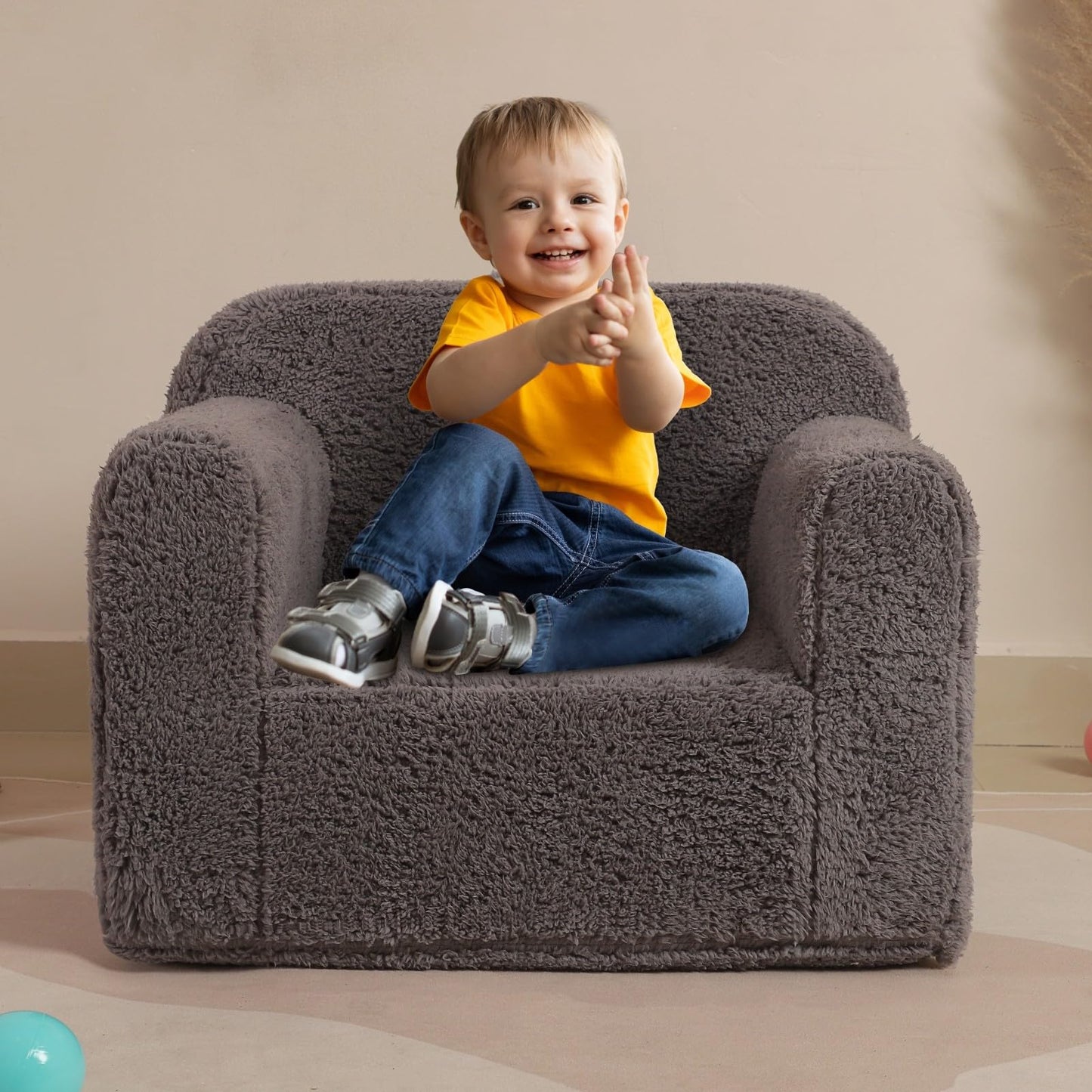 MOMCAYWEX Kids Snuggly-Soft Sherpa Chair, Cuddly Toddler Foam Chair for Boys and Girls, Grey