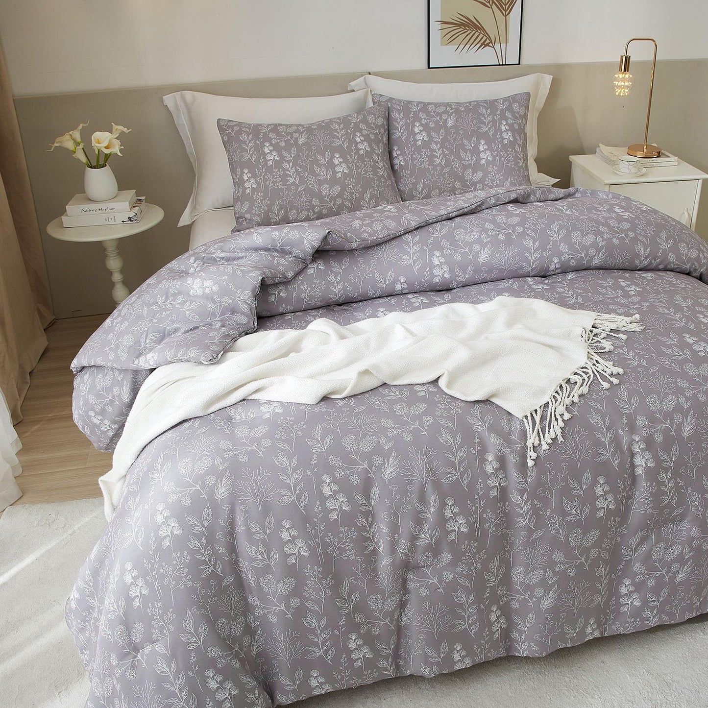 EAVD Botanical Floral Comforter Set Queen Grayish Purple Soft Microfiber Chic Cute Garden Floral Bedding Comforter Set 1 Queen Comforter and 2 Pillowcases Fresh Botanical Comforter for All-Season