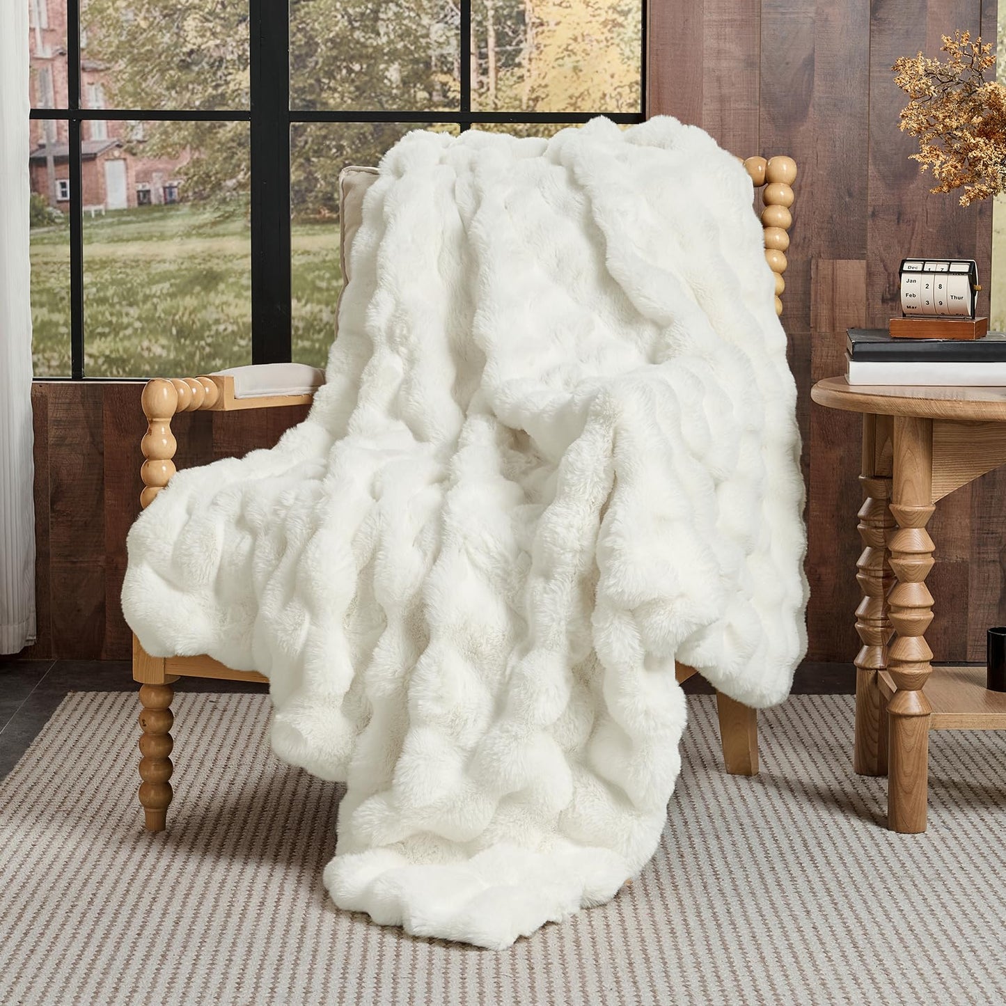 Lotus Karen Faux Fur Throw Blanket Cream White - Big Bubble Rabbit Fluff Blanket for Couch, Small Fluffy Fuzzy Cozy Blanket, Thick Furry Plush Shaggy Blankets, 50x60 Inches