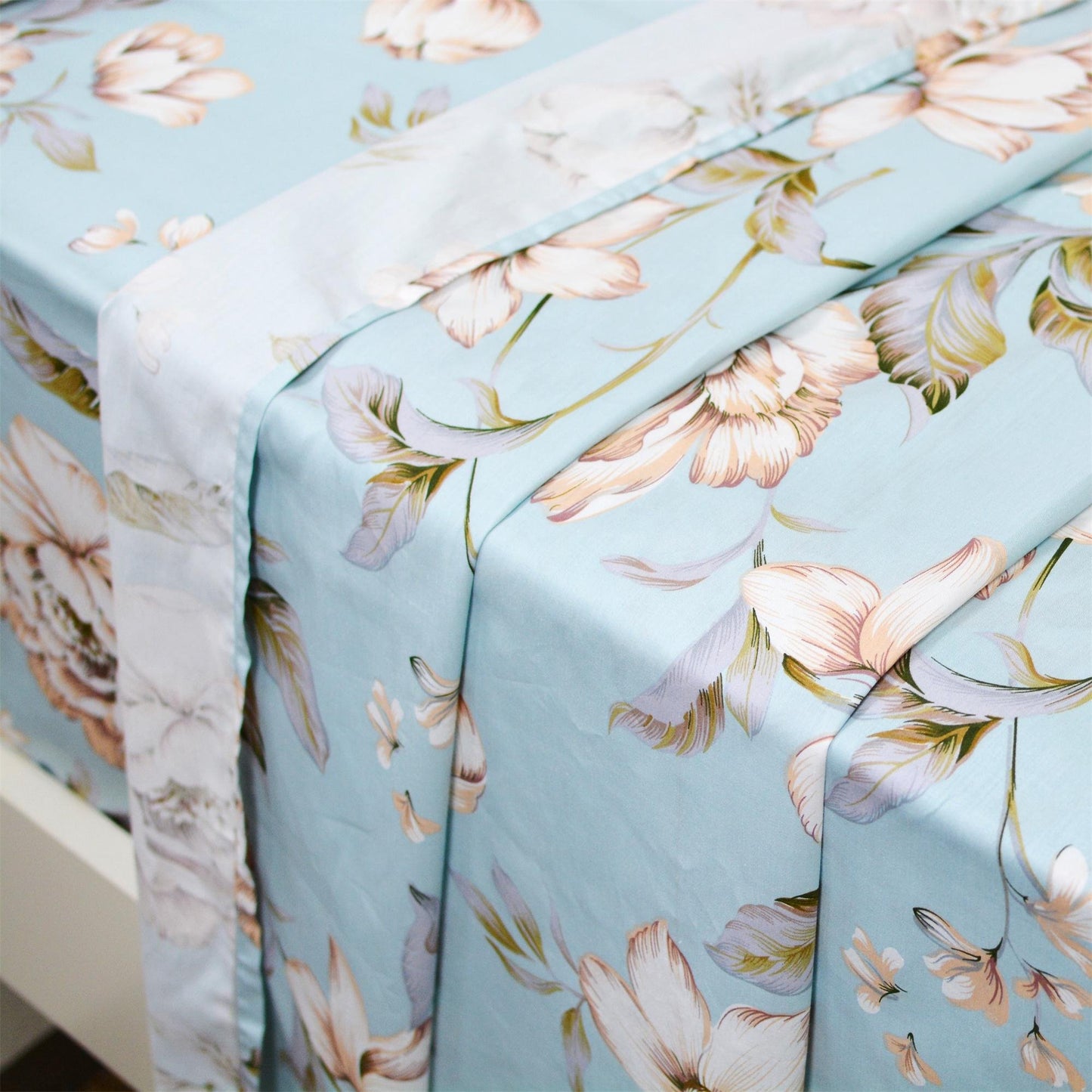 FADFAY Shabby Floral Bed Sheet Set Farmhouse Bedding Blue Cotton Winter Bedding Deep Pocket Sheets 4-Piece King Size