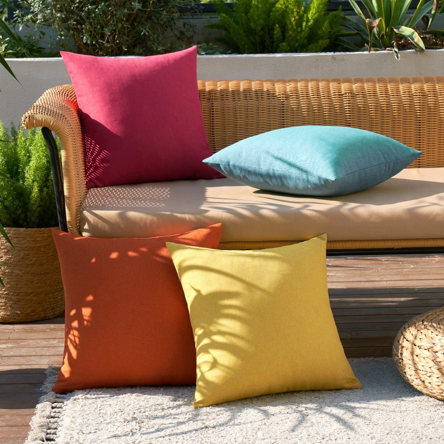 MIULEE Pack of 4 Decorative Outdoor Throw Pillow Covers Linen Waterproof Pillow Covers Summer Farmhouse Cushion Cases for Patio Garden Tent Balcony Couch Sofa 18x18 Inch Red/Turquoise