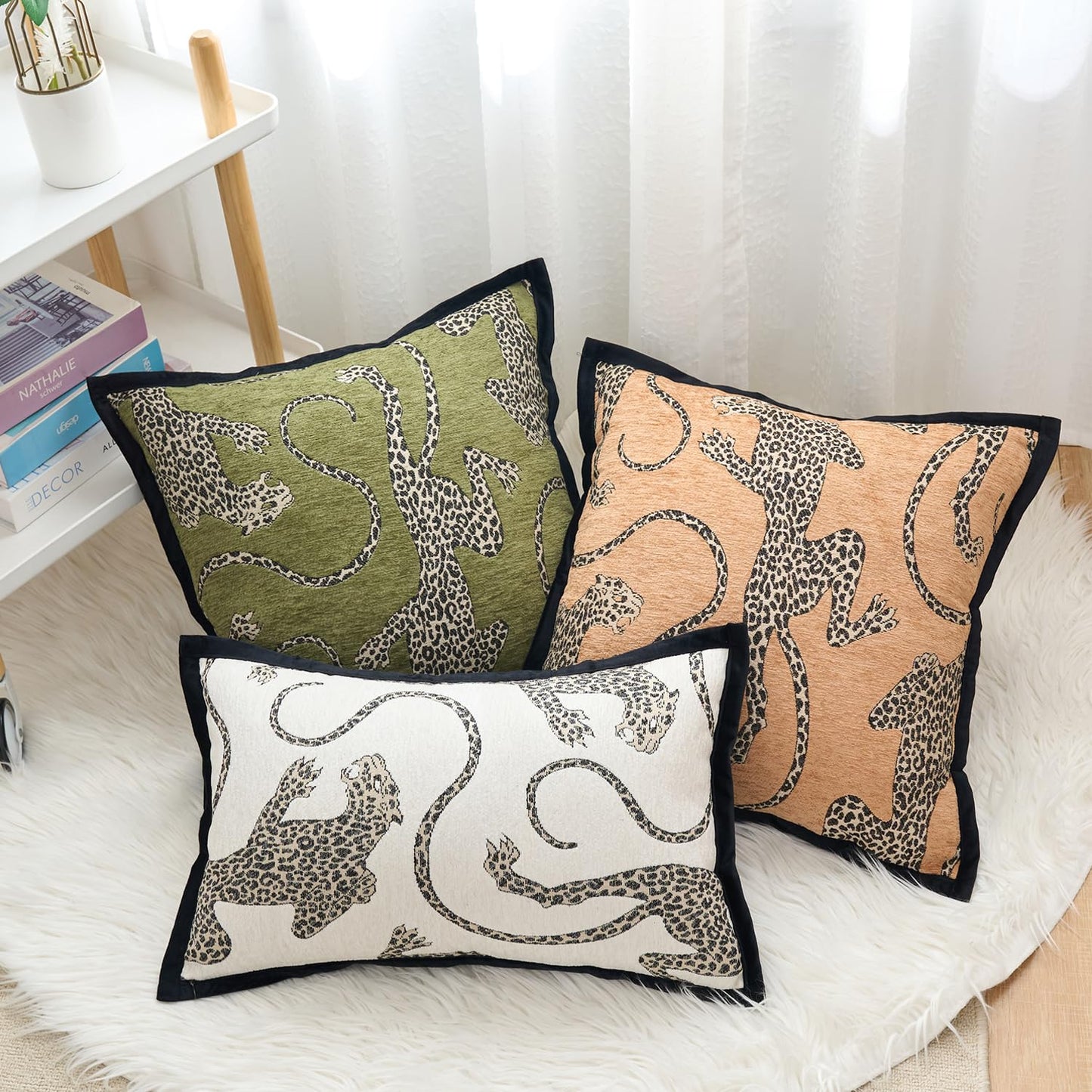 HERAYLI Premium Series, Snow Leopard Throw Pillow Covers, Animal Jacquard Cushion Cases for Home Decor, Chenille Velvet Double-Sided Designs, Dark Green, 18 x 18 inch, Covers Only