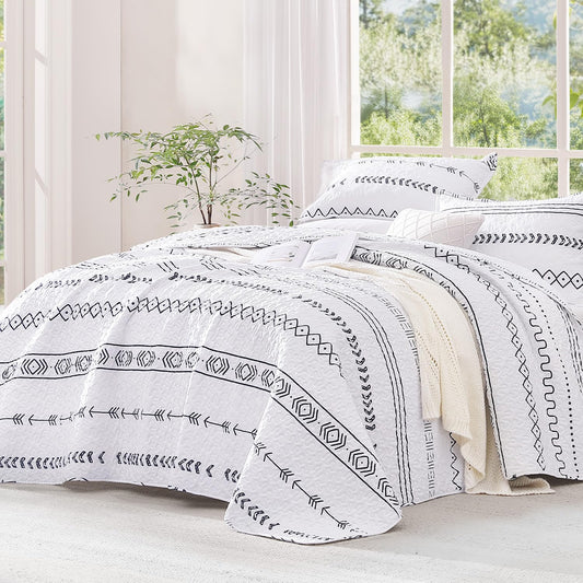 Andency White California King Quilt Set, 3 Pieces Boho Lightweight Soft Striped Cal King Bedspread for All Season (112"x104"), Printed Bohemian Polyester Reversible Coverlet Comforter Sets