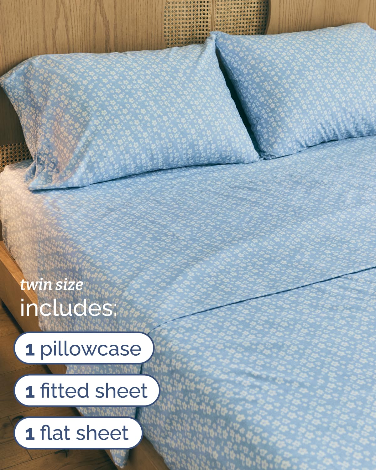Floral Sheets - Blue Floral Bed Sheet Set - 1 Flat, 1 Fitted & 1 Pillowcase w/ Deep Pockets - Comfy, Wrinkle & Fade Free - Boho Botanical Bedding - Ultra-Soft, Breathable and Cooling - Twin Size Set