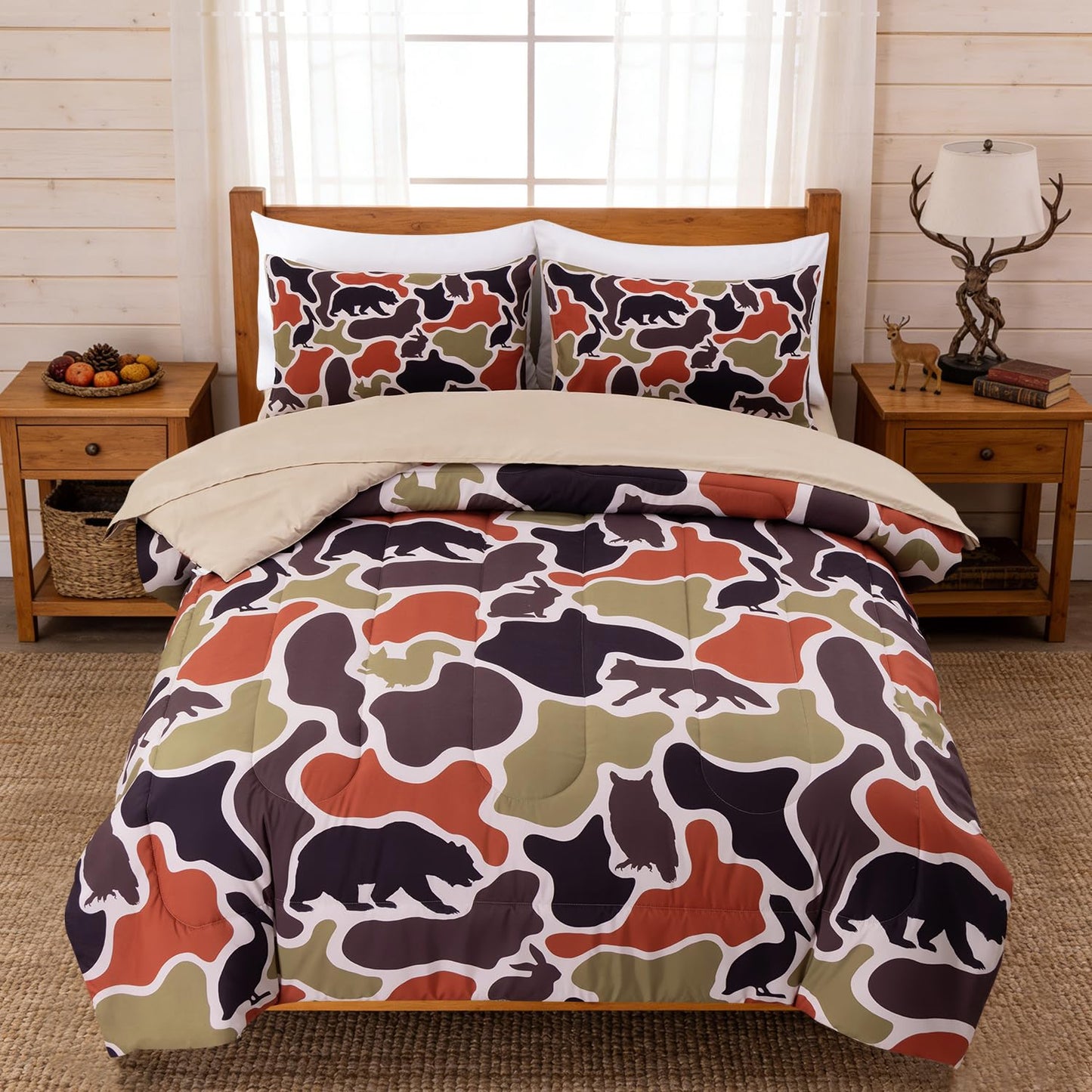 Holawakaka Men Boys Deer Camouflage Comforter Set with Sheets,Queen Size Hunting Elk Camo Bedding Sets for Kids Teens Bed-in-a-Bag 5 Pieces for Dorm Bedroom Cabin Lodge