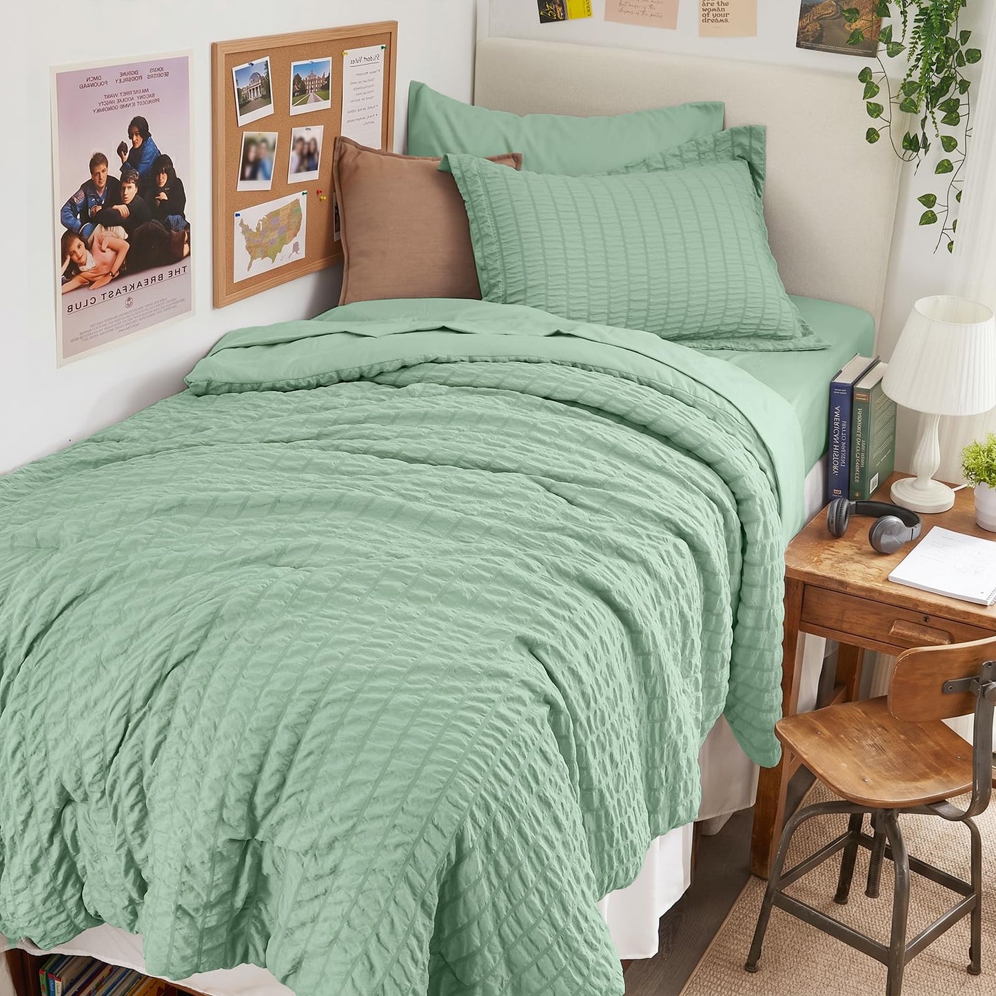 HYMOKEGE Sage Green Twin Comforter Set Seersucker 5 Pieces, All Season Luxury Bed in a Bag for Bedroom, Bedding Set with Comforters, Sheets, Pillowcase & Sham