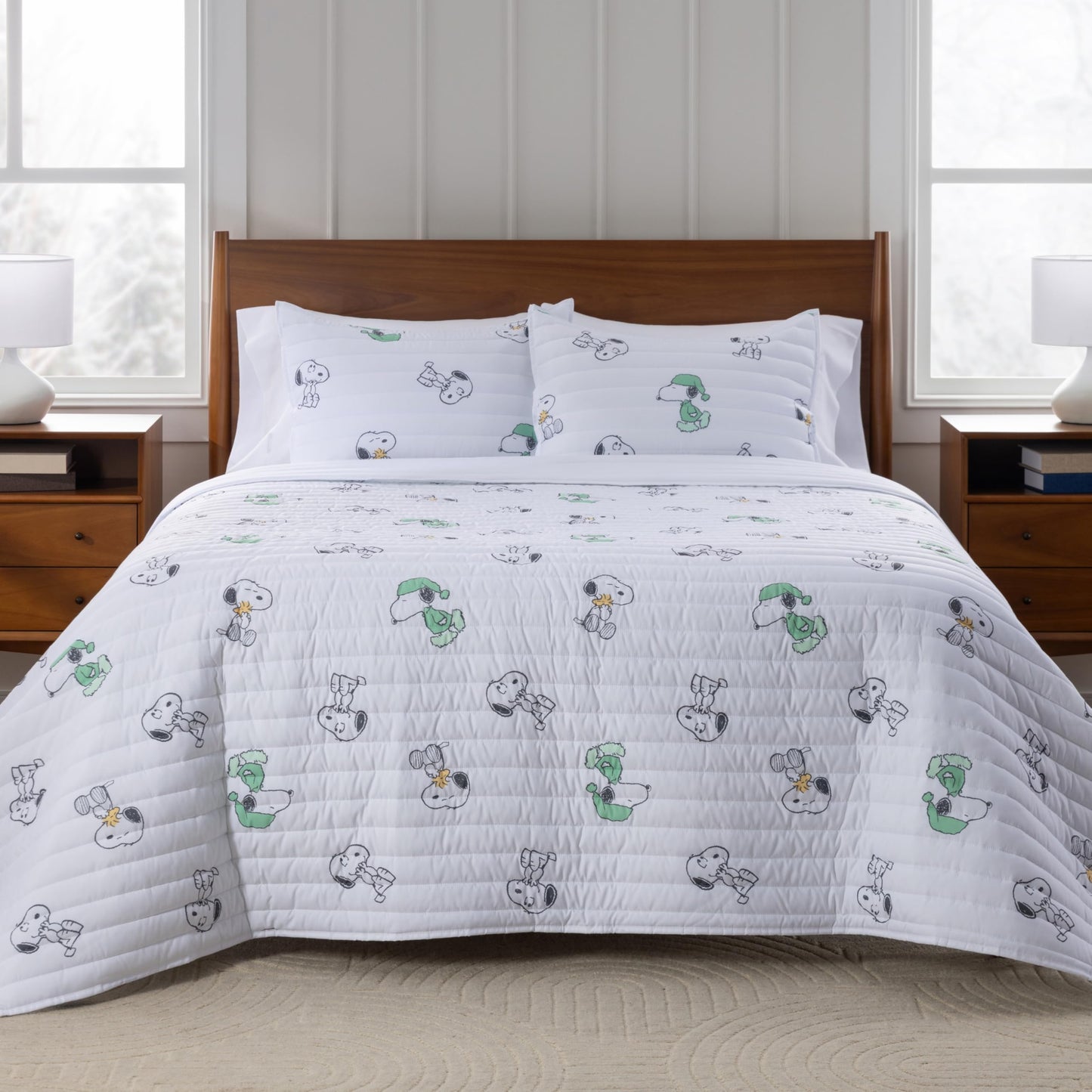 Berkshire Peanuts® Microfiber Quilt Set, Officially Licensed Snoopy & Woodstock, Ultra Soft Lightweight Coverlet with 1 Sham, All-Season Bedding for Bedroom(Twin/TwinXL, Snoopy's Cuddly Dreams White)