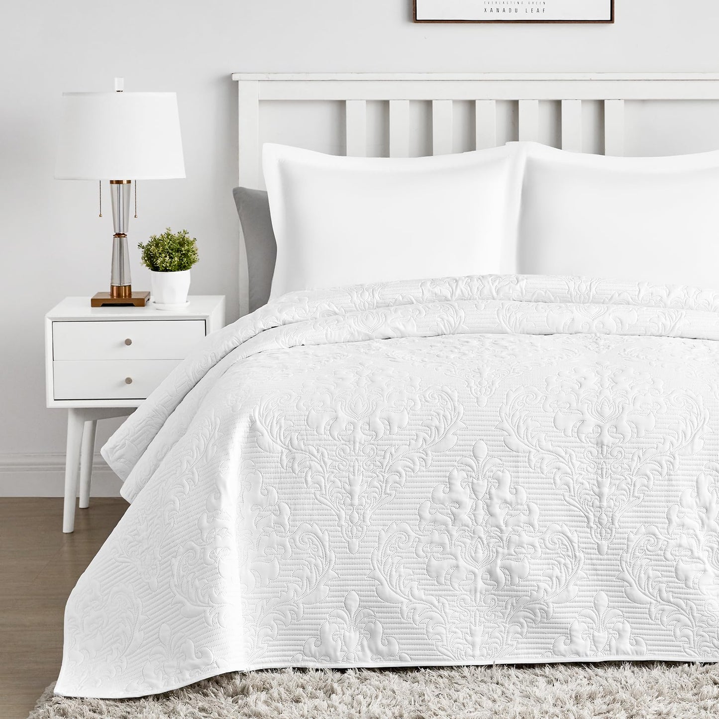 Hansleep White Quilt Queen Size - Ultrasonic Summer Bedspread Queen, Soft Lightweight Coverlet Bedding Set, 3 Pieces (1 Quilt, 2 Pillow Shams)