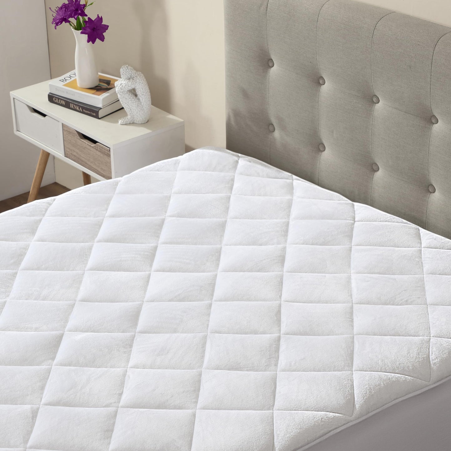 CirclesHome Cot Size Mattress Pad Pillow Top - Double Puff Fleece Top UltraPlush Down Alternative Mattress Protector -Soft, Comfortable, and Hypoallergenic - Stretches from 14-16 inches for Snug Fit