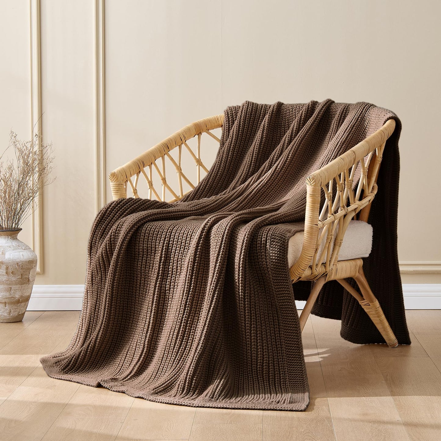 Chunky Knit Brown Throw Blanket for Couch Soft Cozy Thick Knitted Blanket for Sofa Bed, Breathable All-Season Cute Decorative Throw for Living Room, 50"x60",Dark Brown