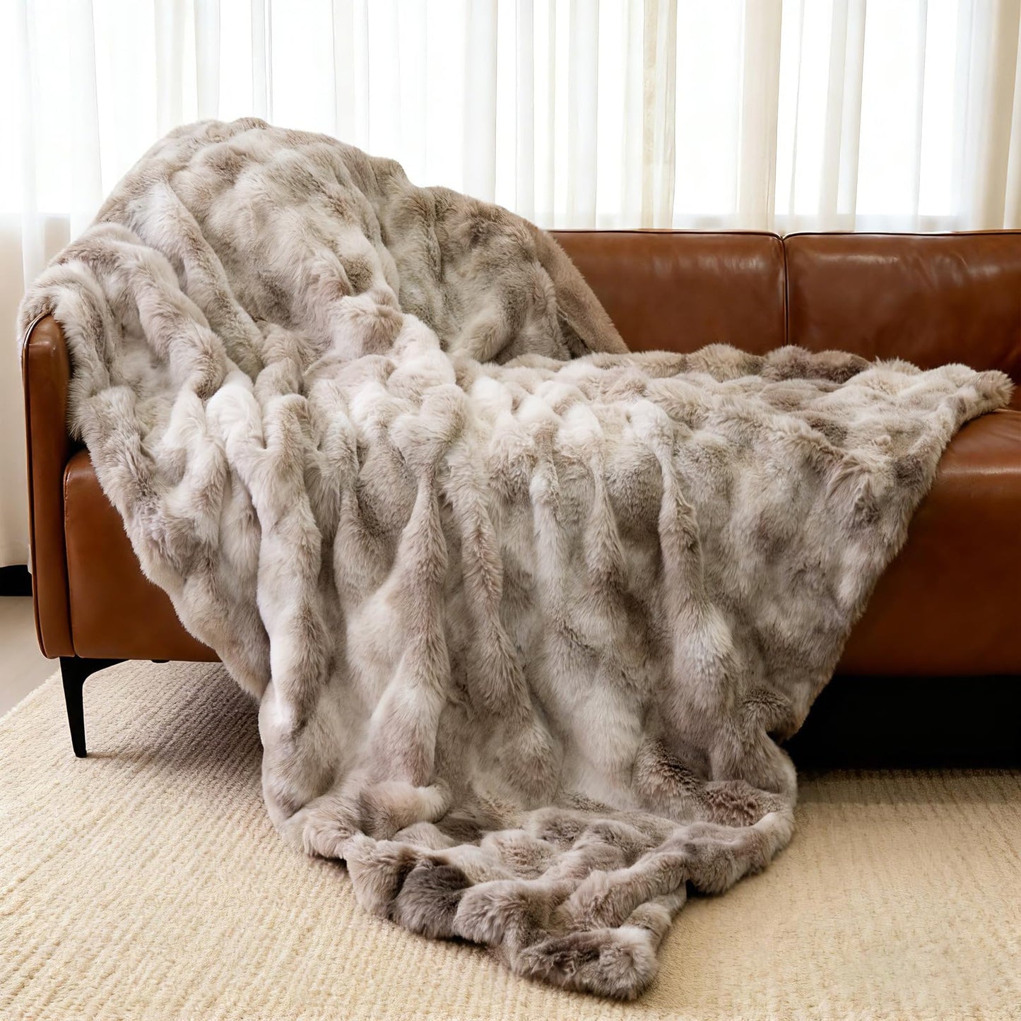 Seuqhck Faux Fur Throw Blanket, Soft and Plush Thick Bubble Blanket for Couch, Sofa, Bedroom and Living Room, 60 x 50 Inches, Tie-Dye Taupe
