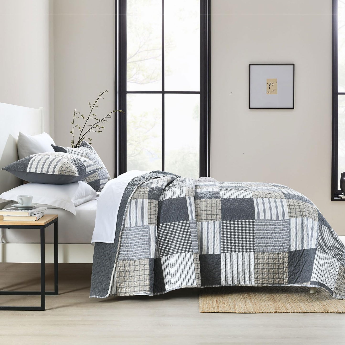 Boryard 3-Piece Queen Quilt Set, Lightweight Soft Full Size Quilt Gray Patchwork Farmhouse Bedspread Coverlet 90x90 inches Spring Bedding Set with 2 Pillow Shams, Grey Plaid Print