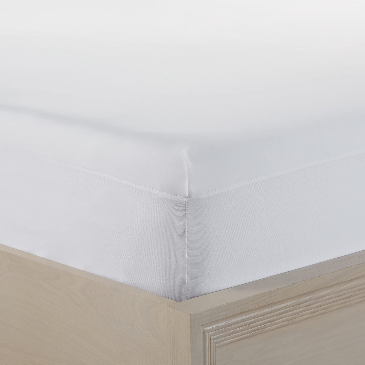Serta Power Chill Waterproof Mattress Cover, Soft and Breathable Cooling Mattress Protector, 15" Elastic Deep Pocket for Secure Fit, California King, White