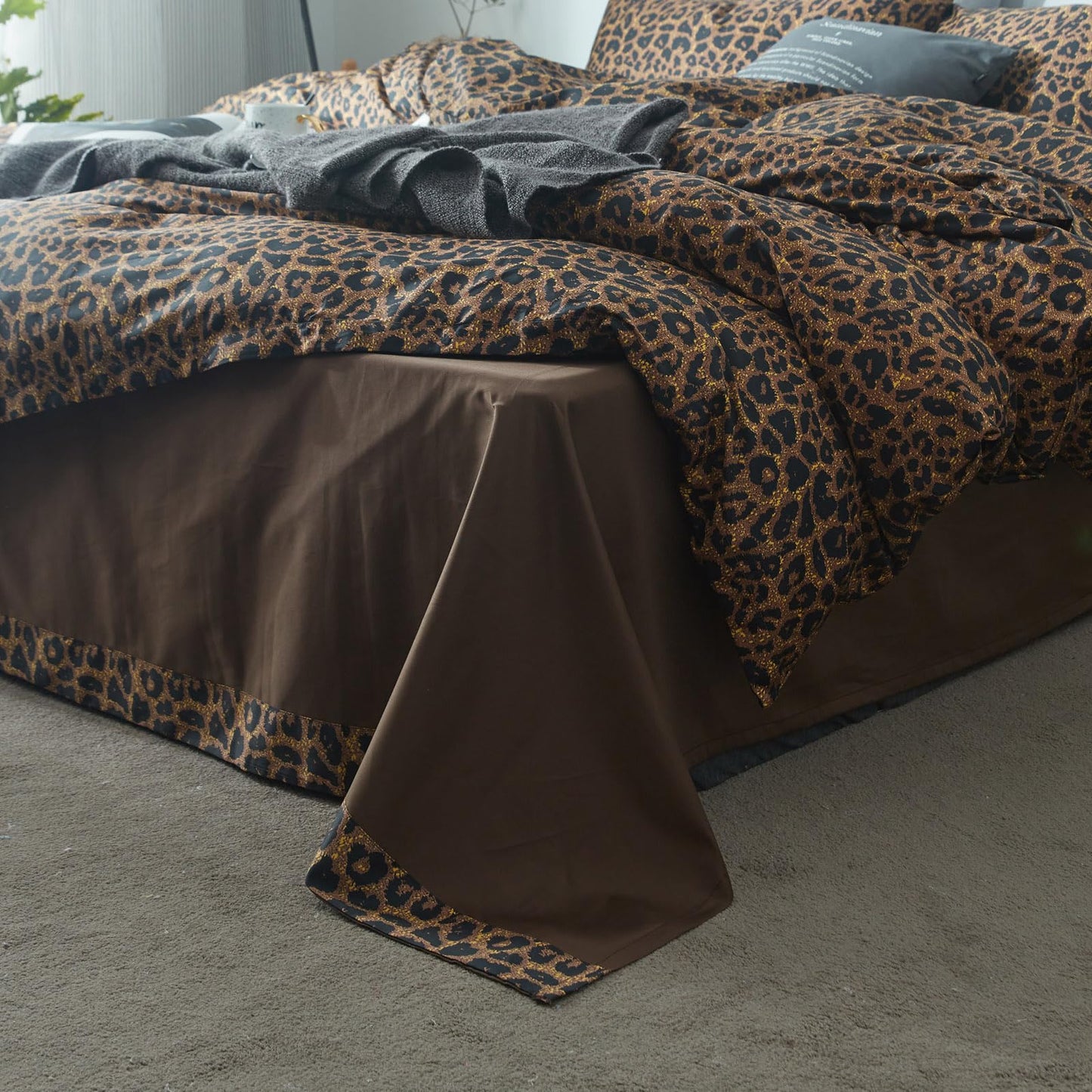 LifeTB Leopard Comforter Set Queen Comforter Set 3 Pieces Leopard Print Comforter Fluffy Soft Microfiber Bedding Set for All Seasons Animal Cheetah Print Queen Size Comforter with 2 Pillowcases