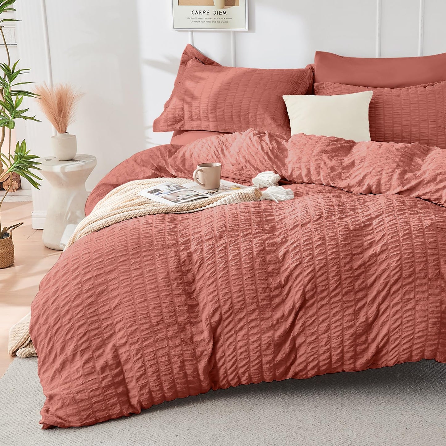 HYMOKEGE Coral Oversized Queen Comforter Set Seersucker 7 Pieces, All Season Luxury Bed in a Bag for Bedroom, Bedding Set with Comforter, Sheets, Pillowcases & Shams