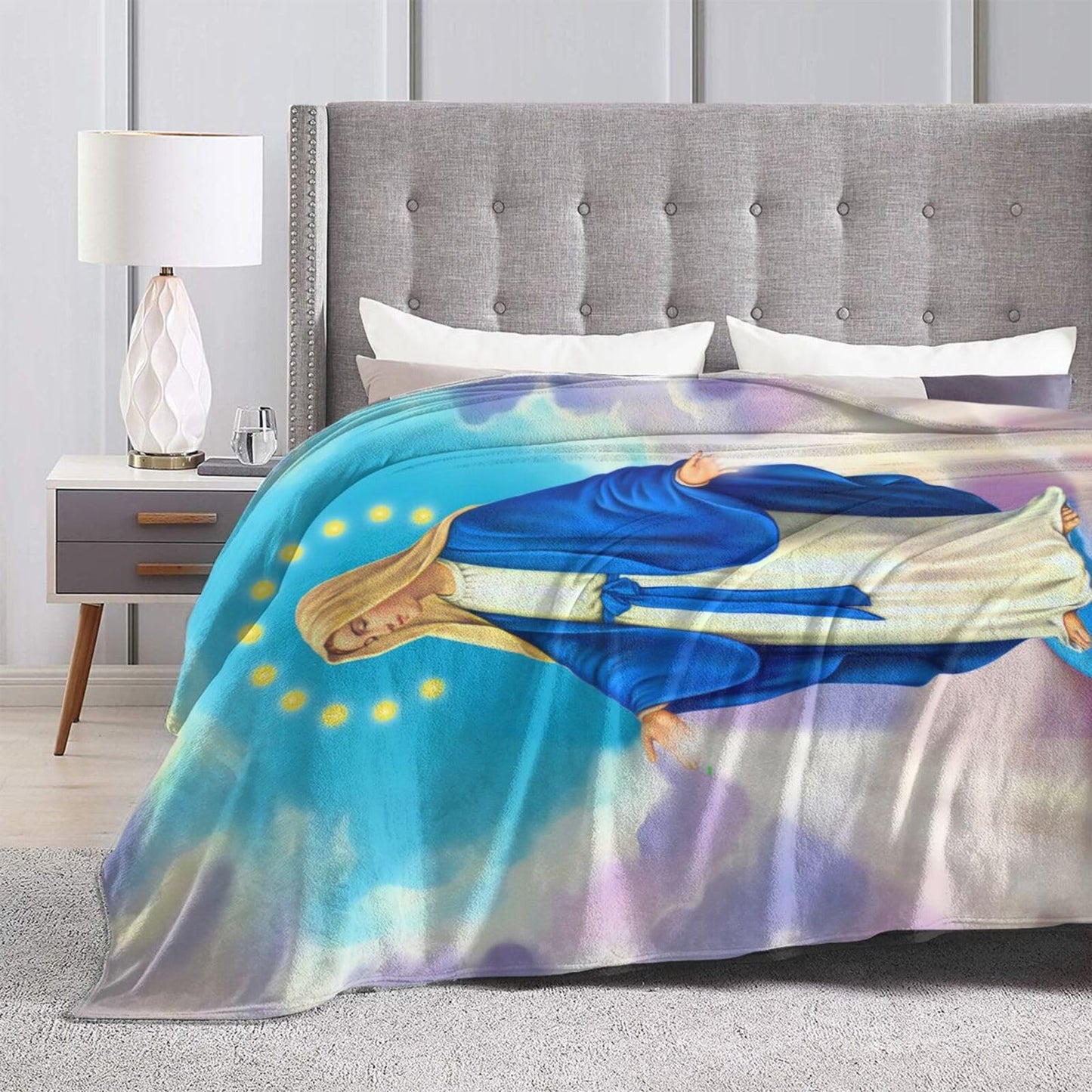 Religious Christian Gifts for Women Catholic Gifts Our Lady of Miraculous Medal Throw Blanket Ultra-Soft Micro Fleece Blanket Blanket for Bed Couch Living Room 50" x 40"