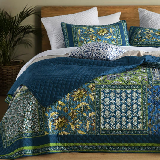 TEXSTEAD Queen Quilt Set - Washed Quilted Patchwork Comforter Coverlet, Lightweight Breathable Bedspread for All Seasons, Reversible 90"x90" with 2 Pillow Shams, Machine Washable