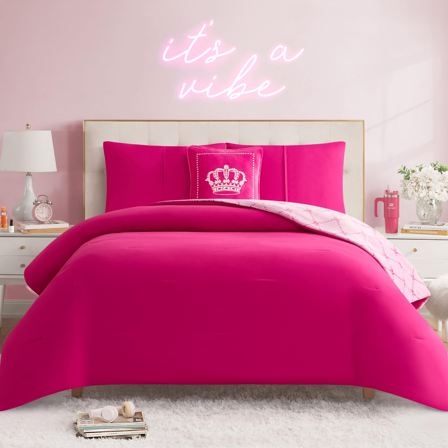 Juicy Couture Plush Reversible Trellis Link 3-Piece Twin/Twin XL Comforter Set with Decorative Pillow, Pink