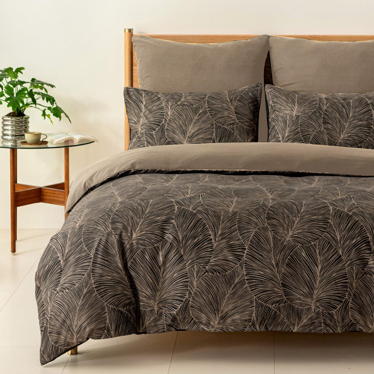 Lekesky Queen Size Duvet Cover Set, Reversible Queen Comforter Cover with Tropical Leaves Pattern, Soft 100% Washed Microfiber 3 Pieces Khaki Bedding Set with Zipper and 2 Pillowcases
