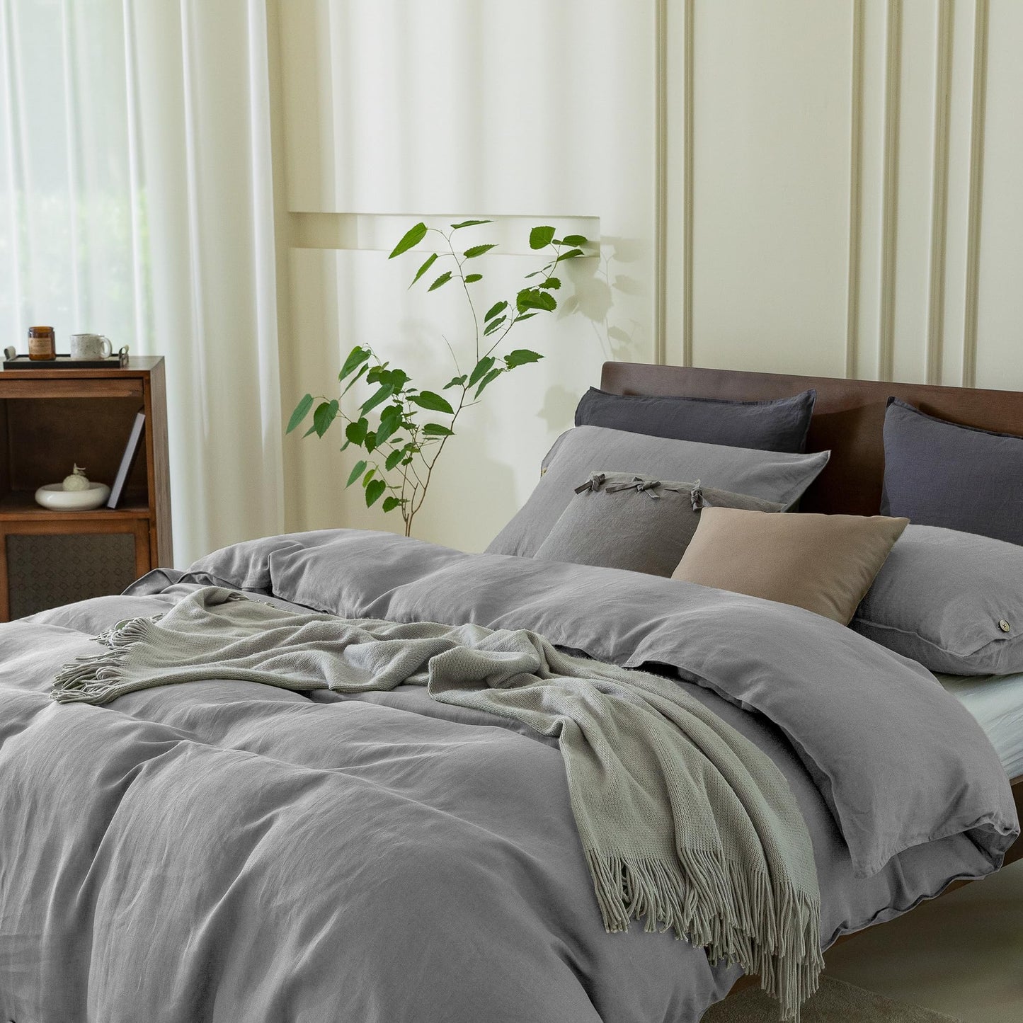 EVERLY 100% Pure Linen Duvet Cover Set Queen Size 90X90Inch 3pcs (1 Duvet Cover,2 Pillowcases) Soft and Breathable for All Season with Coconut Button Closure, Suitable for Hot Sleepers-Grey