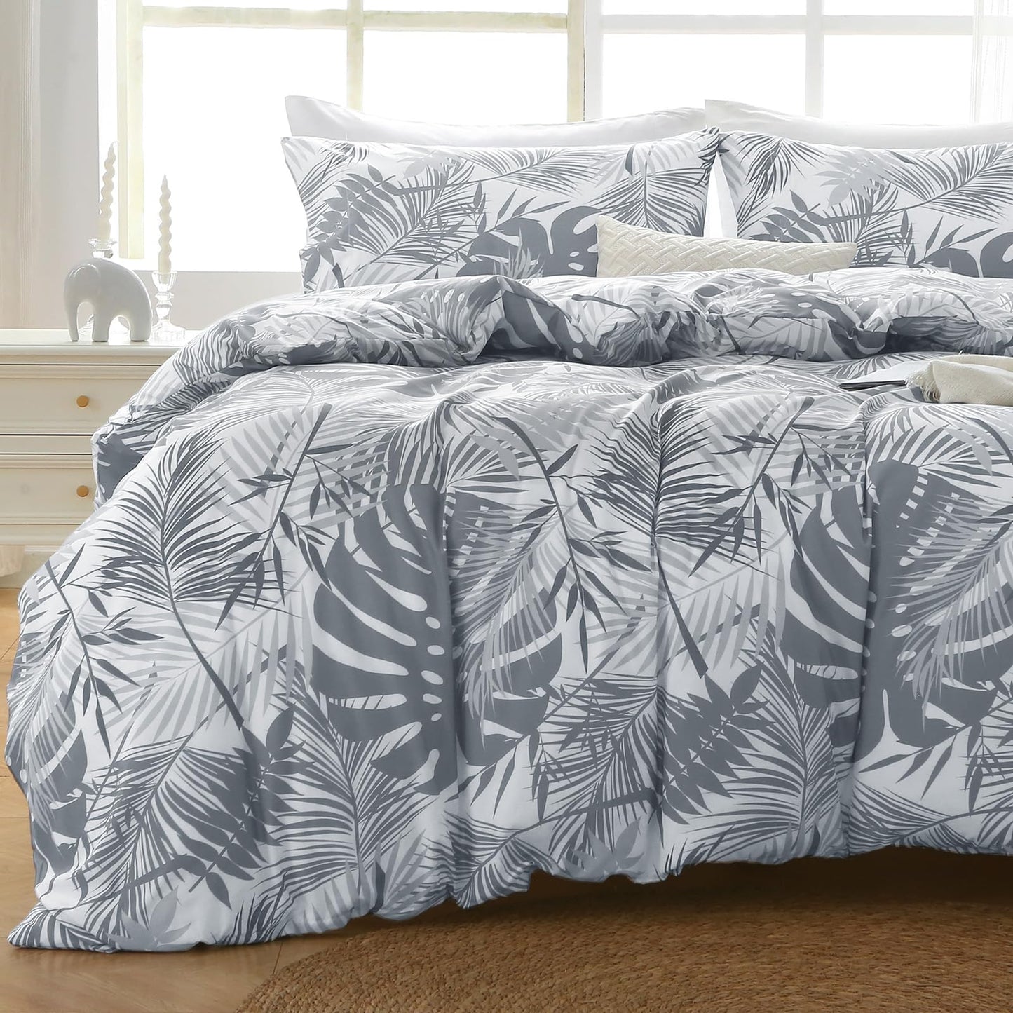 MUXHOMO Duvet Cover Queen Size, Reversible Floral Black & Grey Duvet Cover Set with Zipper Closure, 3 Pieces Botanical Patterns Soft Microfiber Bedding Set with 4 Ties (90"x90", 2 Pillow Cases) US