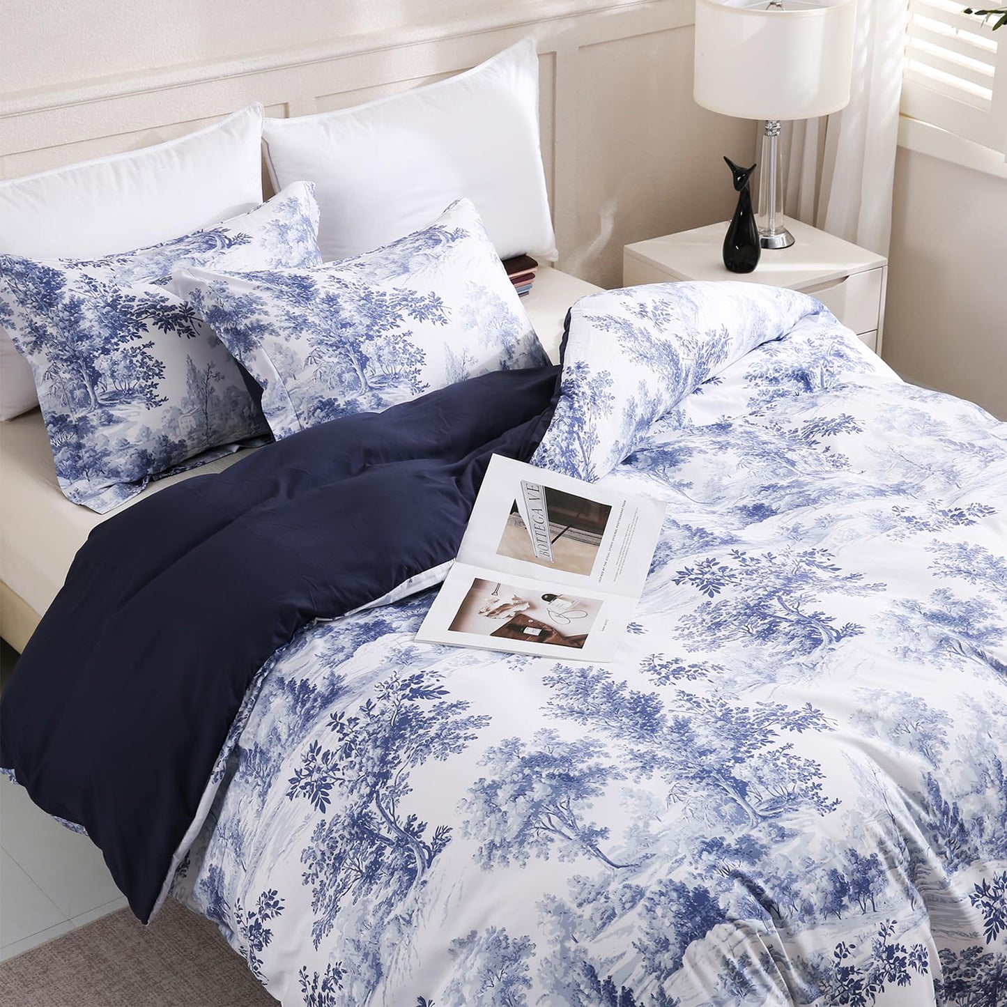 LONAVA Queen Botaincal 3 Pcs Duvet Cover Set, Breathable Soft Microfiber Navy Lining Comforter Cover with Zipper Closure, and 2 Anti-Pilling, Fade Resistant Pillowcases, Blue Forest