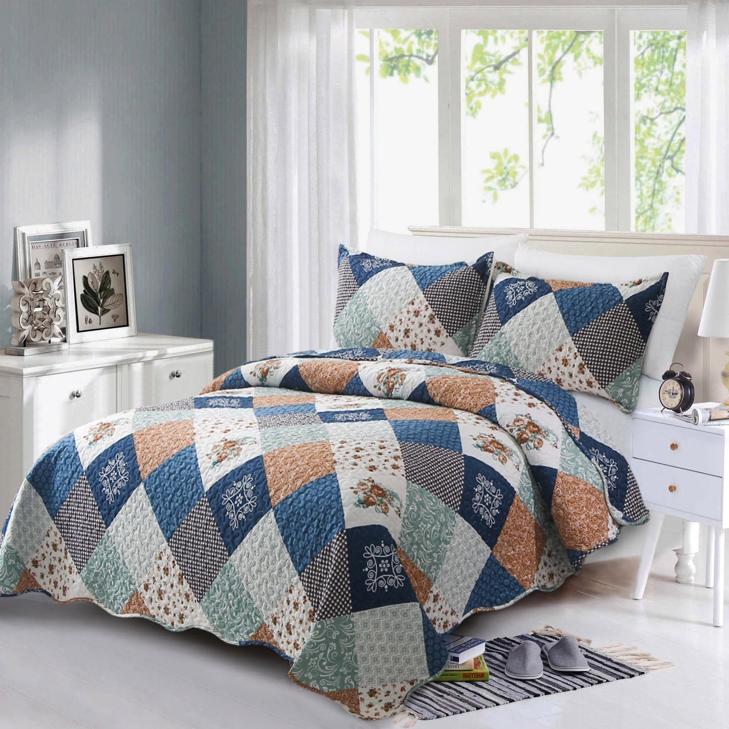 Dinjoy Reversible Patchwork Quilt Bedding Set Queen Size Blue Green Grey Plaid Floral Pattern Bedspread Set Soft Microfiber Coverlets Bed Set 3 Pieces Spring Summer All Season Use