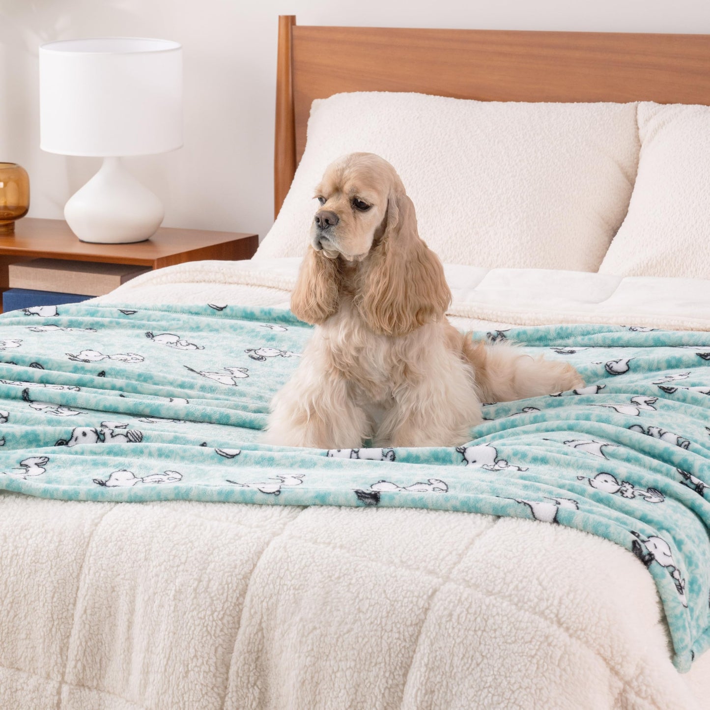Berkshire Blanket Peanuts® VelvetLoft® Cute Character Snoopy Plush Throw Blanket,Snoopy Springtime Floral Dance Large Blue,Throw 55 in x 70 in (Official Peanuts® Product)