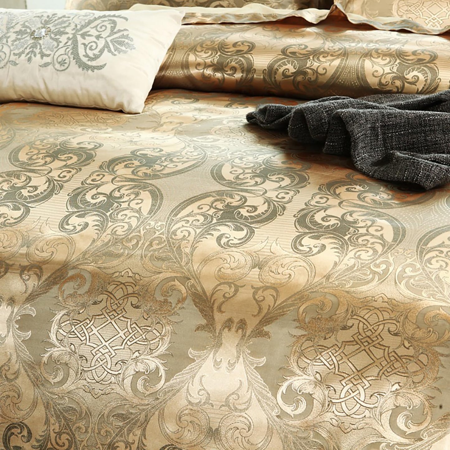 TUMAN Pro Duvet Cover Set European Luxury Satin Embroidery 3-Piece Bedding Set Soft Comfortable and Lightweight Rose Gold Full Duvet Cover (No Quilt) (Rose Gold, Full)