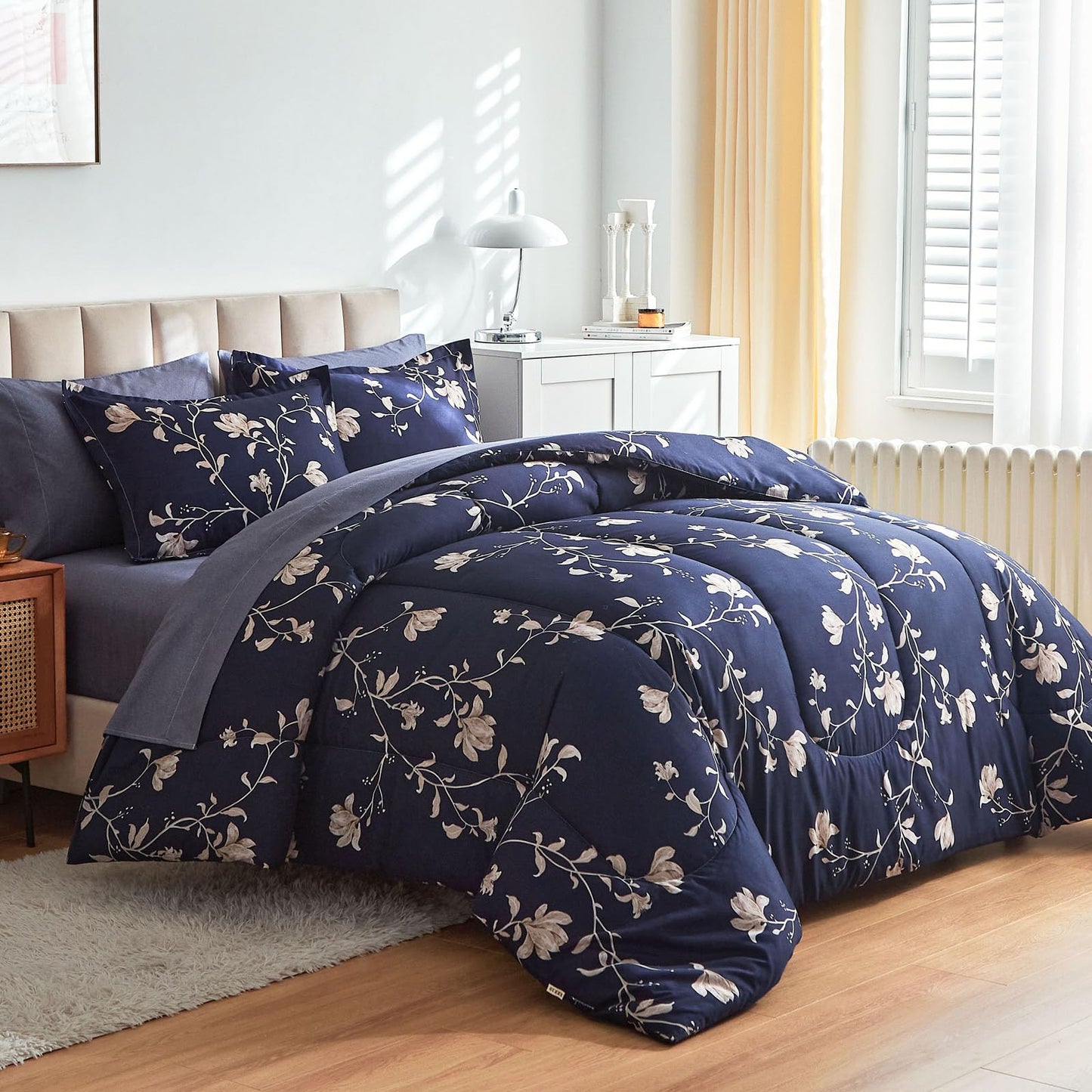 AIKASY Bed in a Bag Queen Comforter Set，7 Pieces Floral Comforter Set Bedding Sets with (1 Comforter, 2 Pillow Shams, 1 Flat Sheet, 1 Fitted Sheet, 2 Pillowcases) (Navy, Queen)