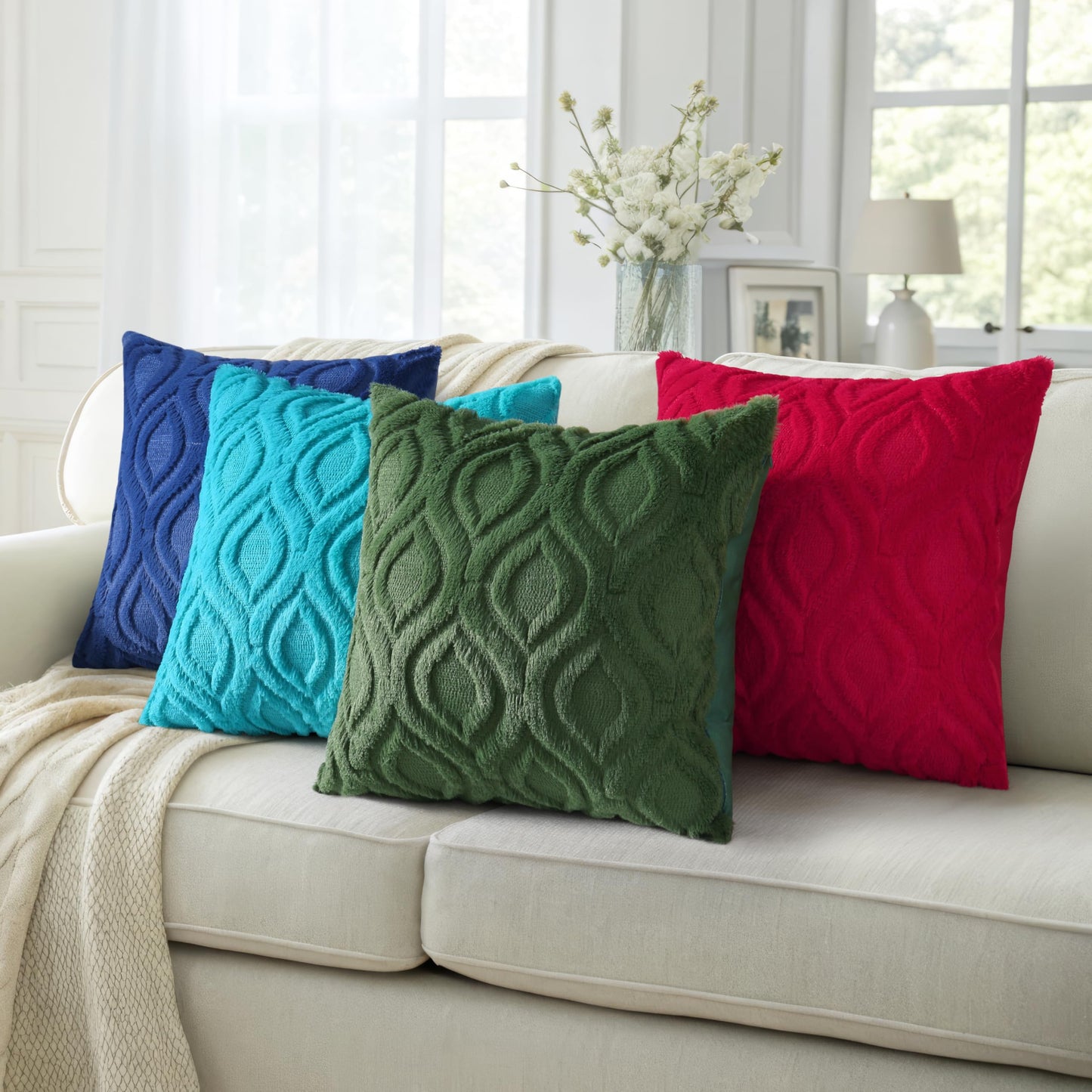 decorUhome Throw Pillow Covers 18x18 Inch Set of 2, Soft Plush Faux Wool Teal Solid Couch Pillow Covers, Accent Farmhouse Neutral Square Pillow Cases for Sofa Bed Living Room