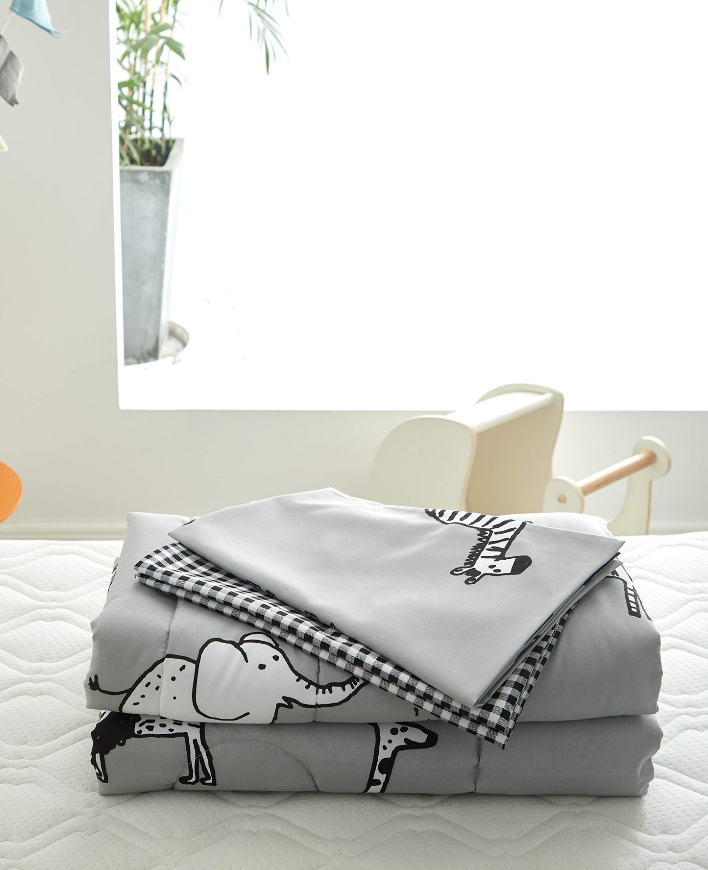 Flysheep 4 Piece Gray Grey Toddler Bedding Set with Multi Animals Printed for Baby Boys - Includes Quilted Comforter, Flat Sheet, Fitted Sheet & Pillow Case, Soft & Comfortable Microfiber
