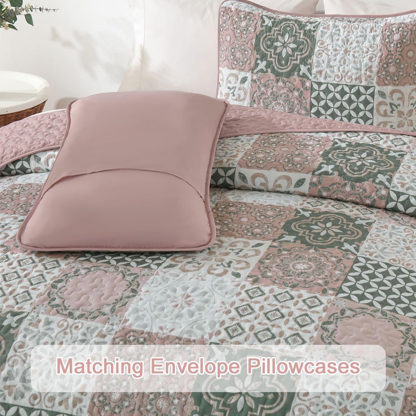 Dobuyly Blush Quilt Set Queen Size, Boho Patchwork Plaid Bedspread Coverlet Set, 3 Pieces Soft Microfiber Farmhouse Quilt Bedding Set Lightweight Bed Cover for All Seasons 96"x90"