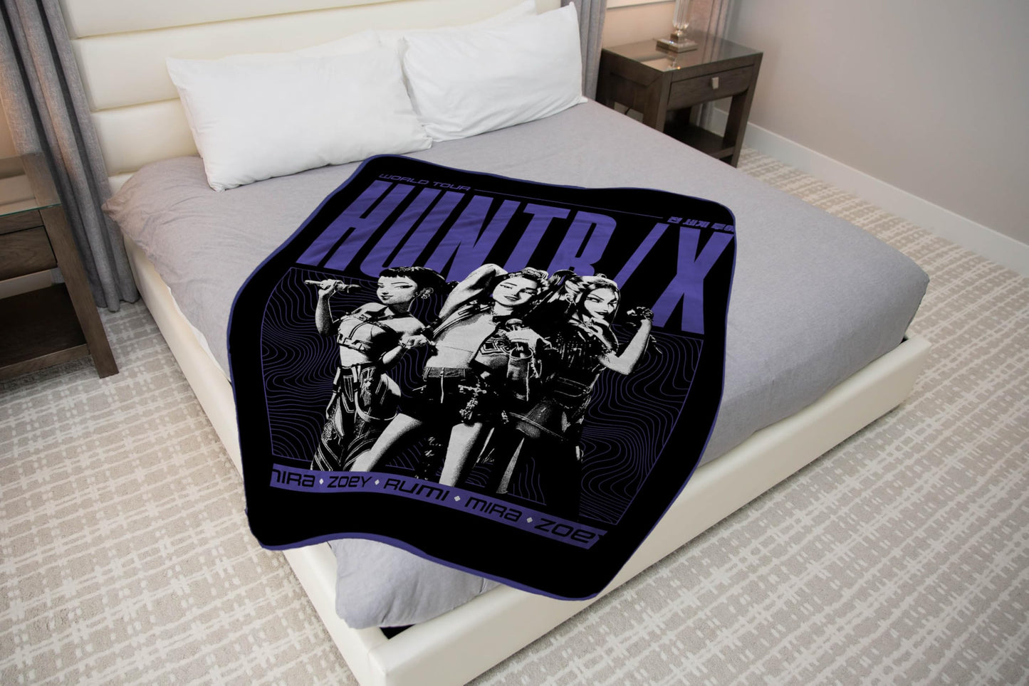 Jay Franco Kids Plush Throw Blanket – Ultra Soft Cozy Plush Fleece for Bed, Couch, Sofa, Home Décor, Official Licensed Kpop Demon Hunters, Black - Huntrix, 46x60 - Throw Blanket