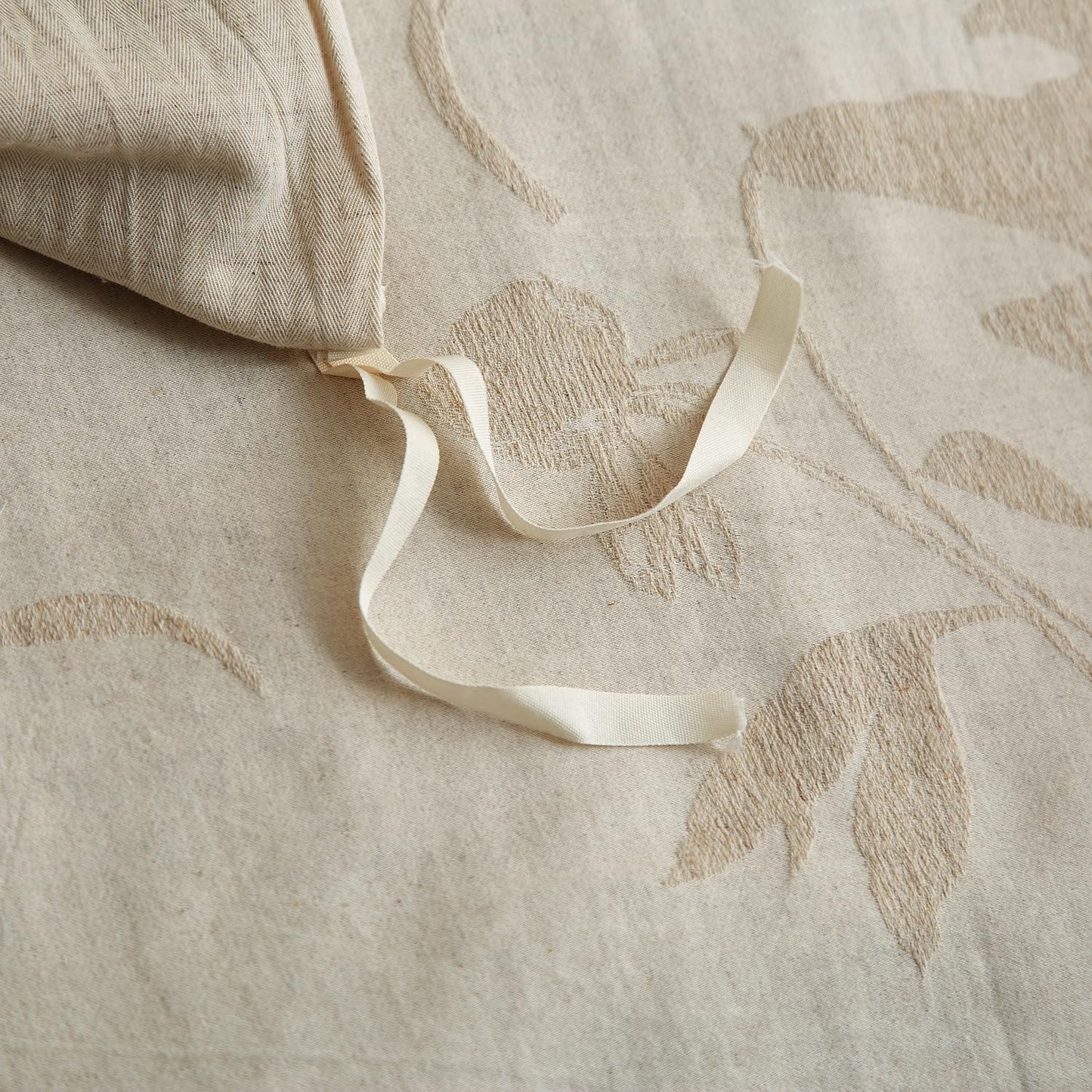 mixinni King Duvet Cover Set - 70% Cotton 30% Linen Blend, Bohemian Floral Jacquard 3-Piece Comforter Cover with 2 Pillowcases, Soft Breathable Lightweight Bedding Set (104"x90"), Almond Milk Grey