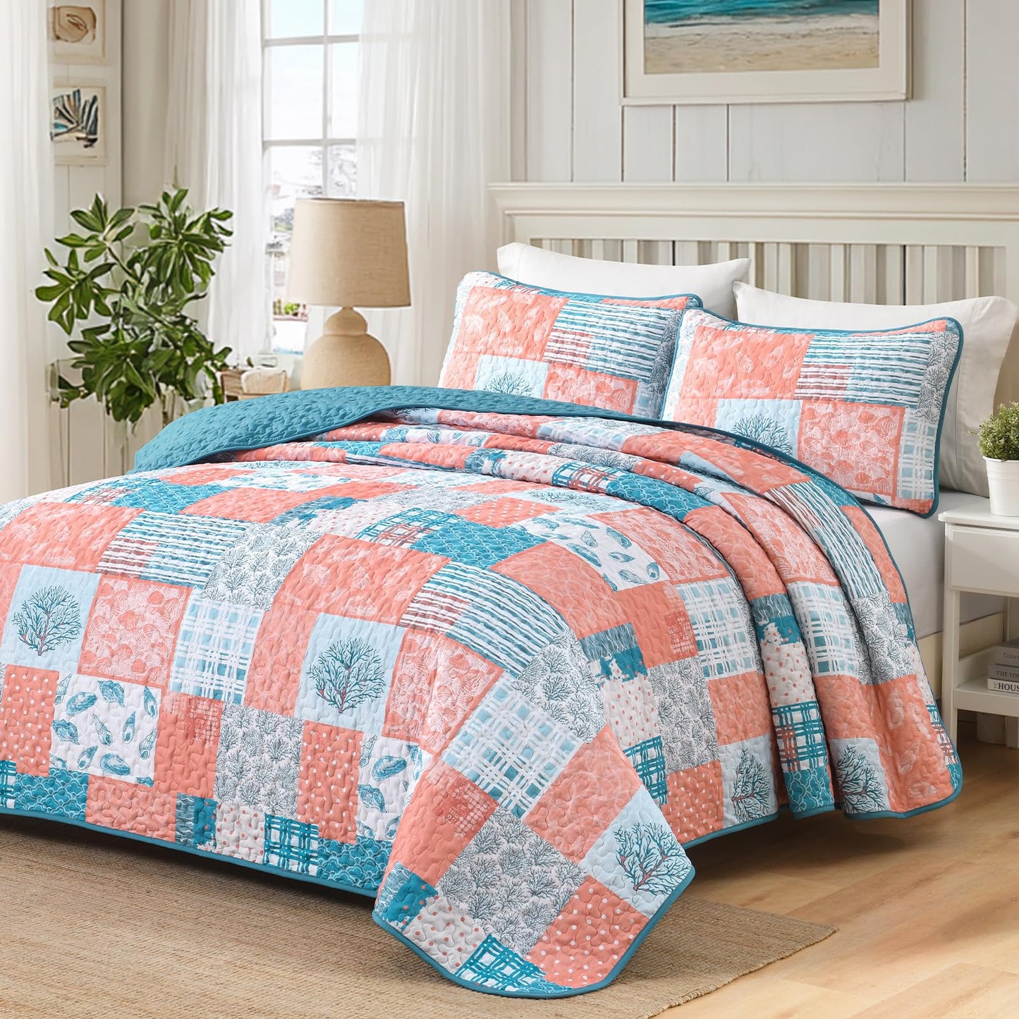 Xruibed Coral Pink Ocean Quilt Set Queen Coastal Beach Theme Quilt Soft Microfiber Bedspread with 2 Pillow Shams Patchwork Beach Bedding Quilt for All Season 90"x96"