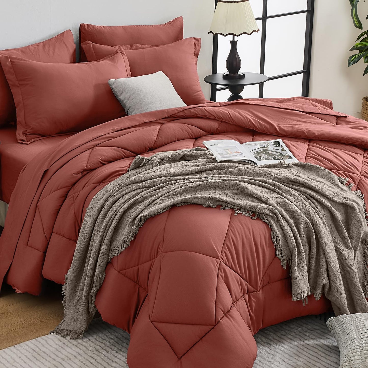 HEVUMYI Terracotta Queen Comforter Set - 7-Piece All Season Bed in a Bag Queen, Ultra Soft Bedding Set with Comforter, Flat Sheet, Fitted Sheet, Pillowcases, Pillow Shams