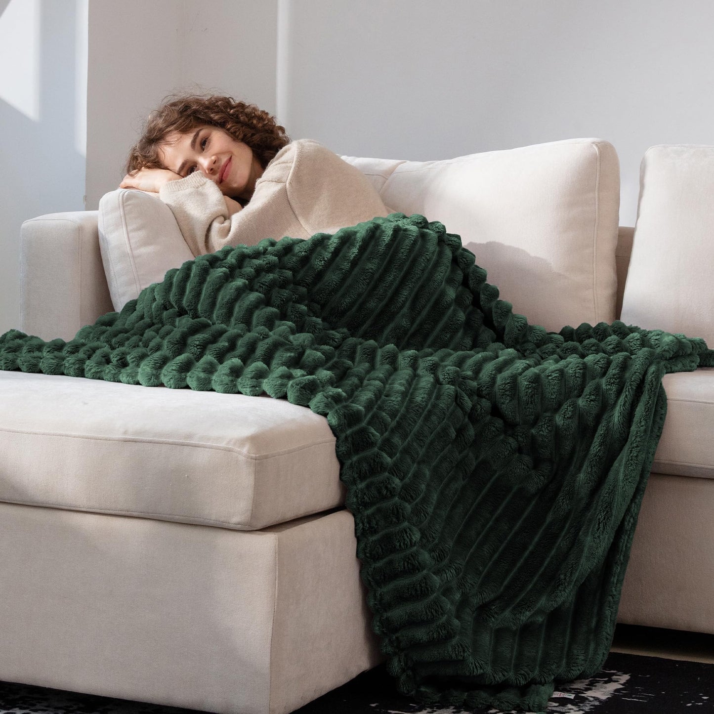KORBLISS Super Soft Throw Blanket for Couch, Premium Silky Flannel Fleece with 3D Striped Jacquard Design, Lightweight and Cozy for Sofa, Living Room, and All-Season Use, 50x60 Inches.Forest Green