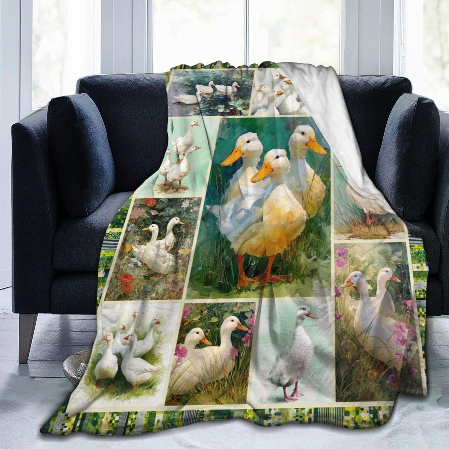 Dynova Duck Blanket Cozy Plush Funny Duck Throw Blankets Fuzzy Flannel Fleece Animal Decor Gifts for Girls Boys Women Men 50"X40"
