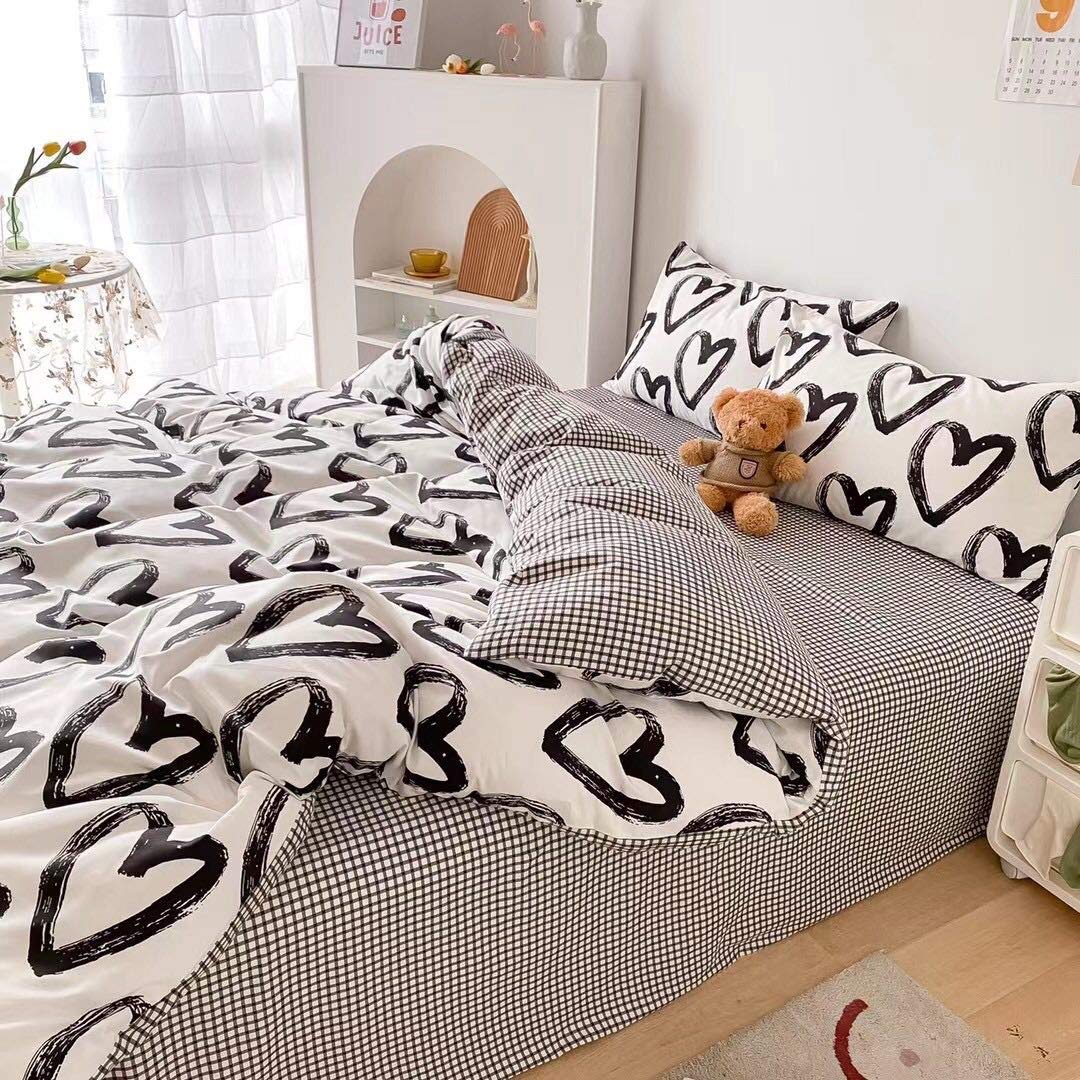 CLOTHKNOW Black and White Duvet Cover Sets Cotton Queen Love Pattern Bedding Sets Full Bedding Duvet Cover Reversible Grey Grid Duvet Cover