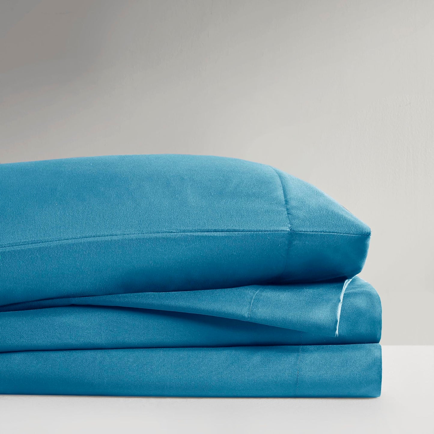 Intelligent Design Microfiber Wrinkle Resistant, Soft Sheets with 12" Pocket Modern, All Season, and Cozy, Matching Pillow Case, Queen, Teal 4 Piece