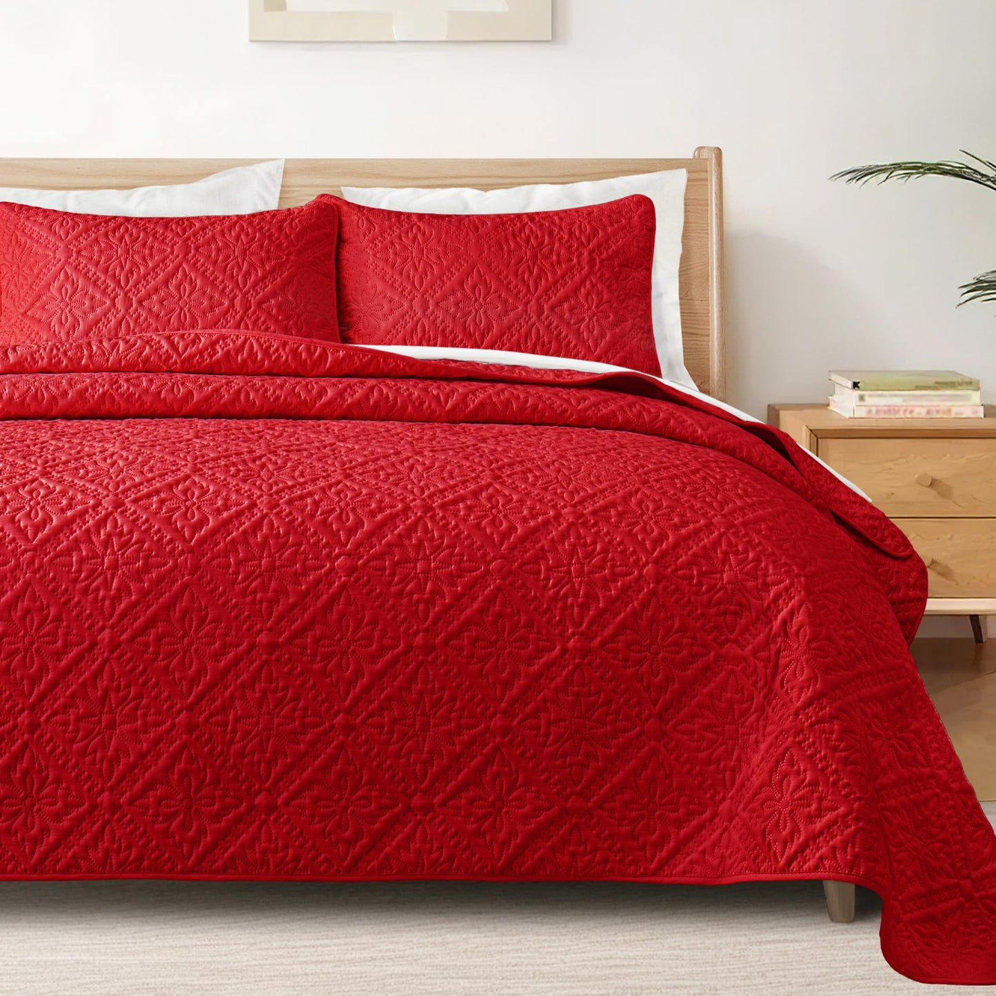 Exclusivo Mezcla King Quilt Bedding Set, Lightweight Soft Bedspreads Coverlets with 2 Pillow Shams, Modern Red Oversized Quilts King Size for All Seasons