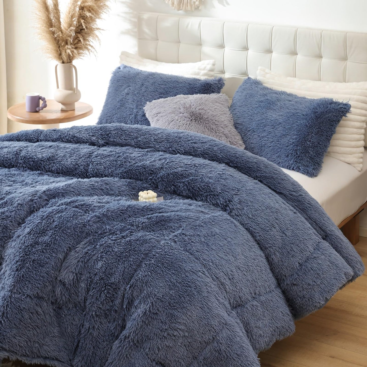 Smoofy Fluffy Queen Comforter Set, Faux Fur Comforter Set Queen Size, Luxury Fuzzy Bedding Set, Soft Shaggy Bed Set for All Season, 3 Pieces - 1 Comforter & 2 Pillowcases, Infinite Blue