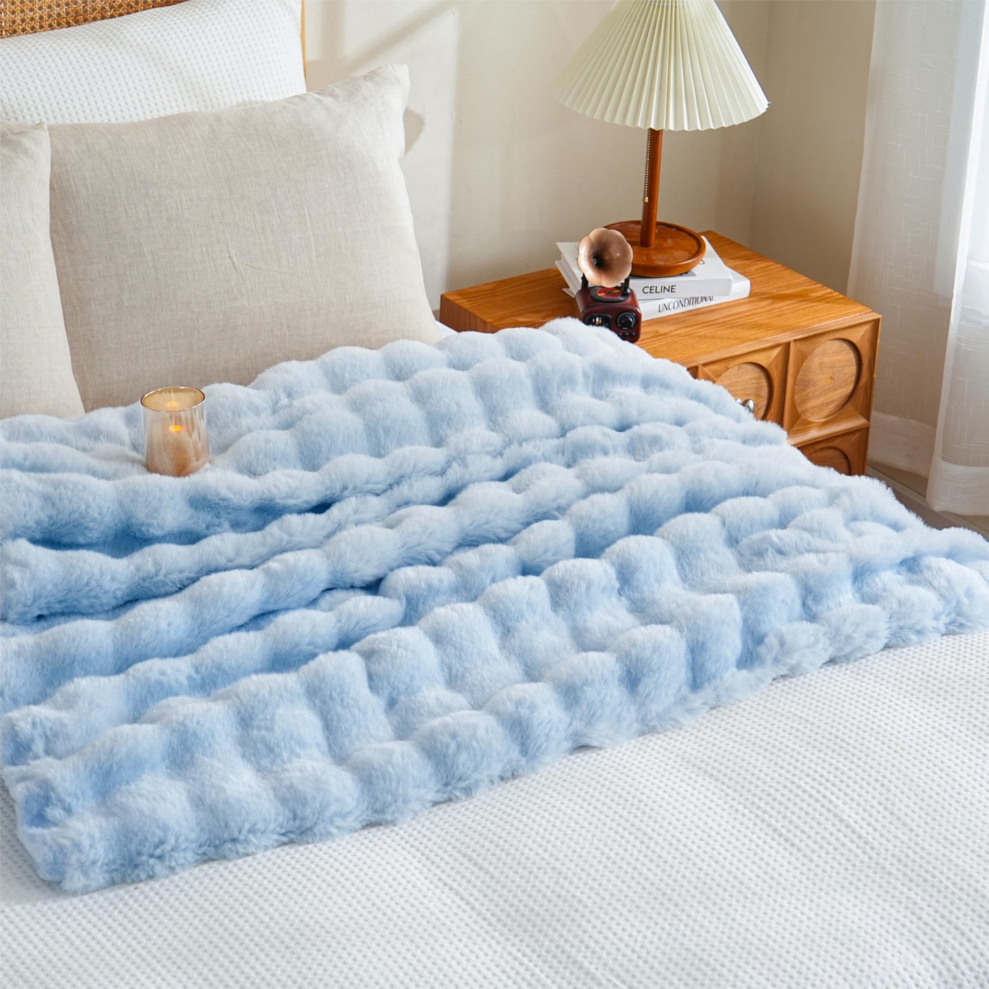 Light Blue Faux Fur Fluffy Blanket Plush Fuzzy Throw Blanket for Couch Sofa Soft Fleece Winter Warm Bubble Bed Throw, 63"x79"